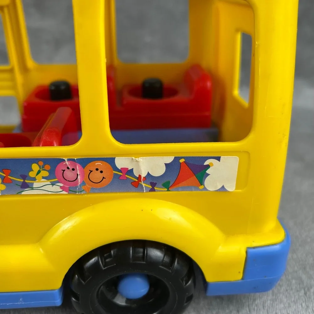 Fisher-Price Little People Lil School Bus Yellow Toy Vehicle with Figure 77941